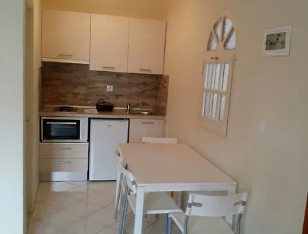 Helena Apartment Kávos